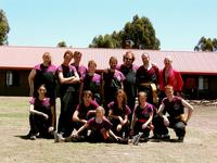 Sifu Hardy with Master Robert Z and his students - the Liang I (Shaolin 5 Animal) Kung Fu Club, in Victoria, January 2003